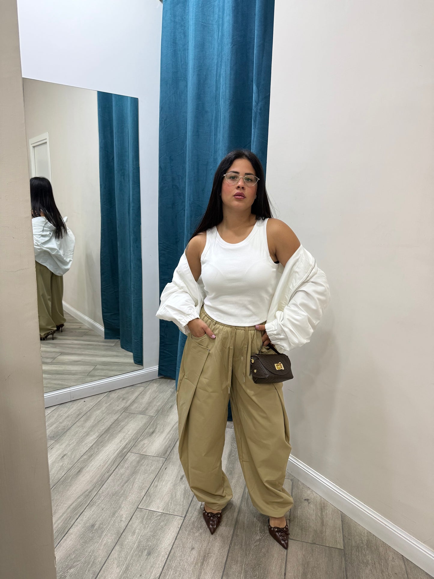Cargo Monique