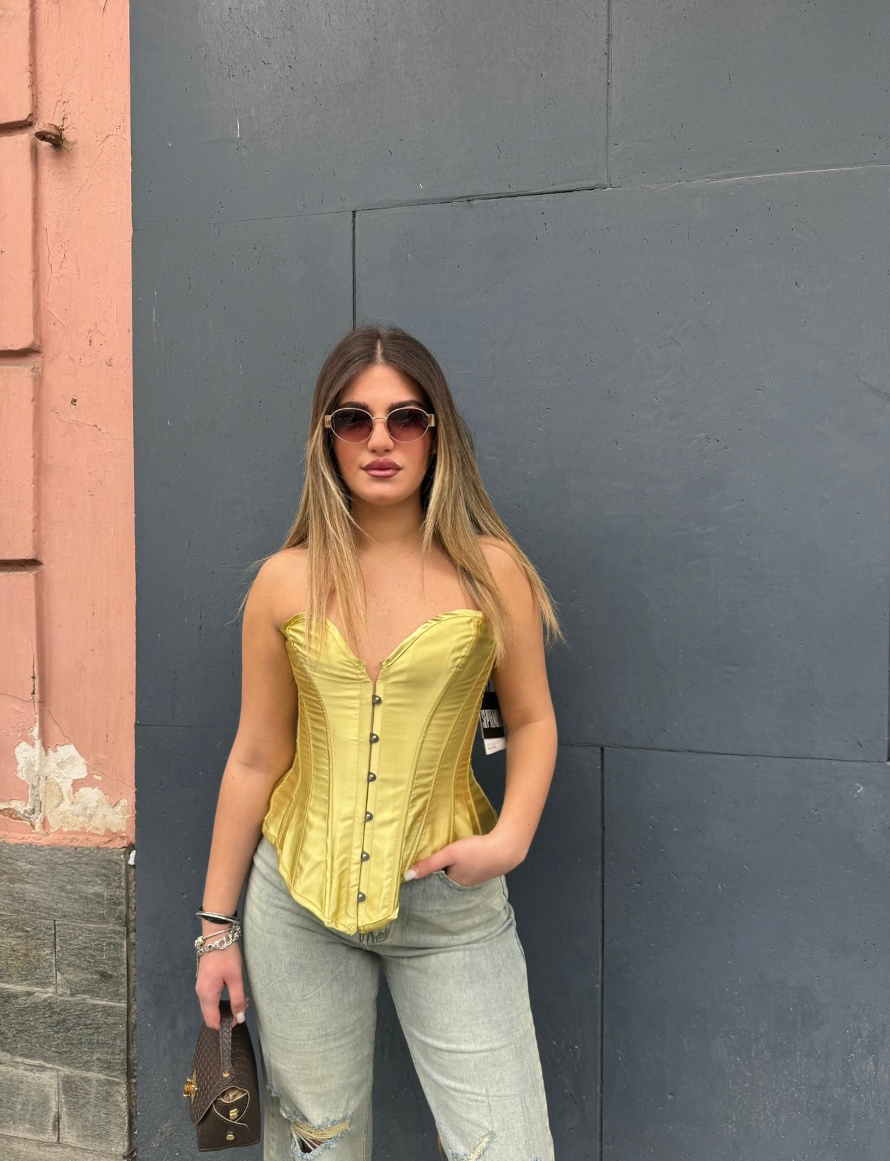 Top Yellow