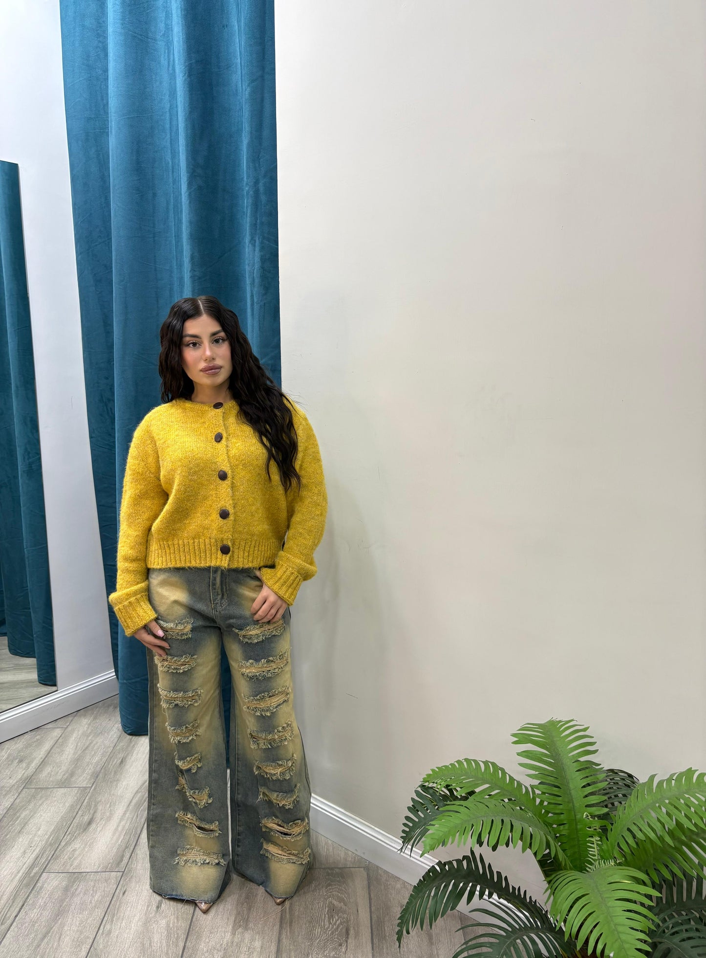 Cardigan Yellow
