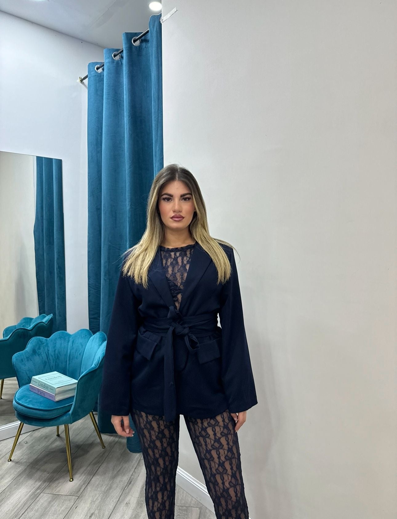 Blazer Con Cintura